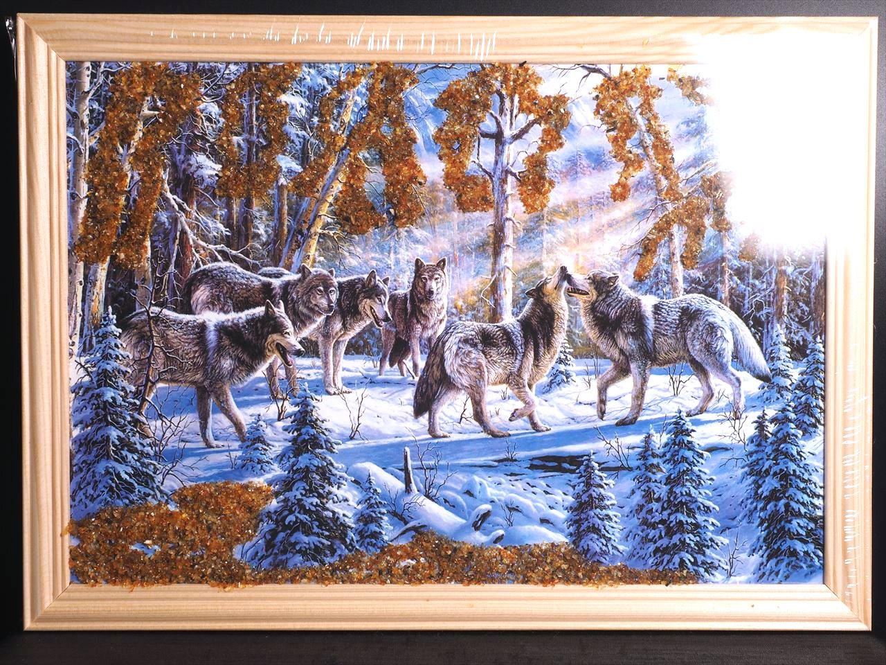 ◇天然アンバー使用の品ある珍しい絵画◇インテリア・ディスプレイに