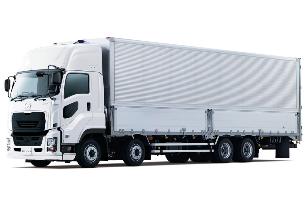 UDの大型トラック「クオン」7速マニュアル車が2025年春からいすゞ製に
