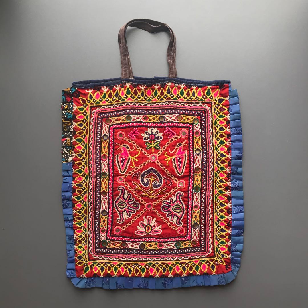 【インド・ラバリ民族】手刺繍・カラフルトートバッグ RABARI vintage＊ラバリ刺繍トートバッグ・エコバッグ