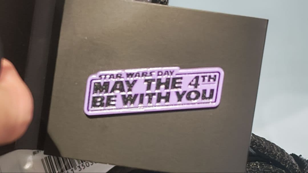 スター・ウォーズデー ピンバッジ　渋谷TSUTAYA限定 スター・ウォーズの日」を記念したSTAR WARS GALAXY IN SHIBUYA 開催