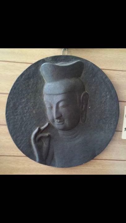 Buddha statue [弥勒菩薩] 今村三郎作品 石膏彫刻 8万円。