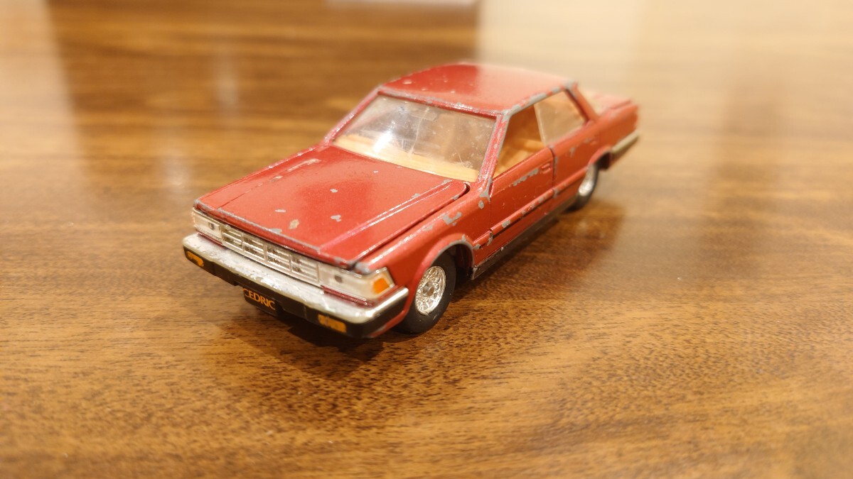 Yahoo!オークション -「トミカダンディ セドリック」(ミニカー) の落札