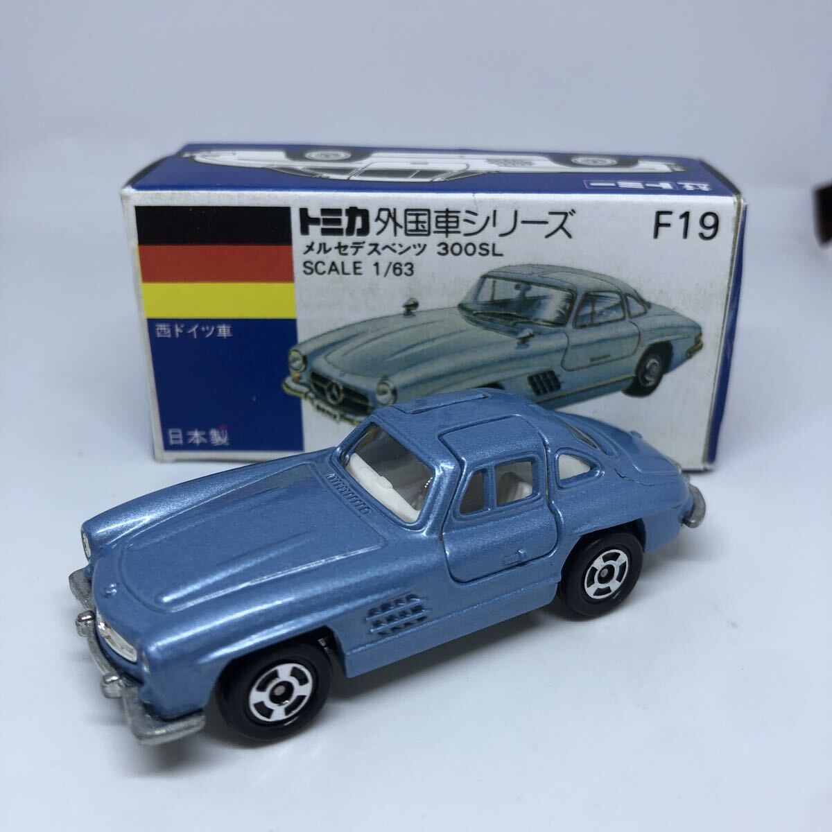 Yahoo!オークション -「トミカ 青箱 ベンツ」の落札相場・落札価格