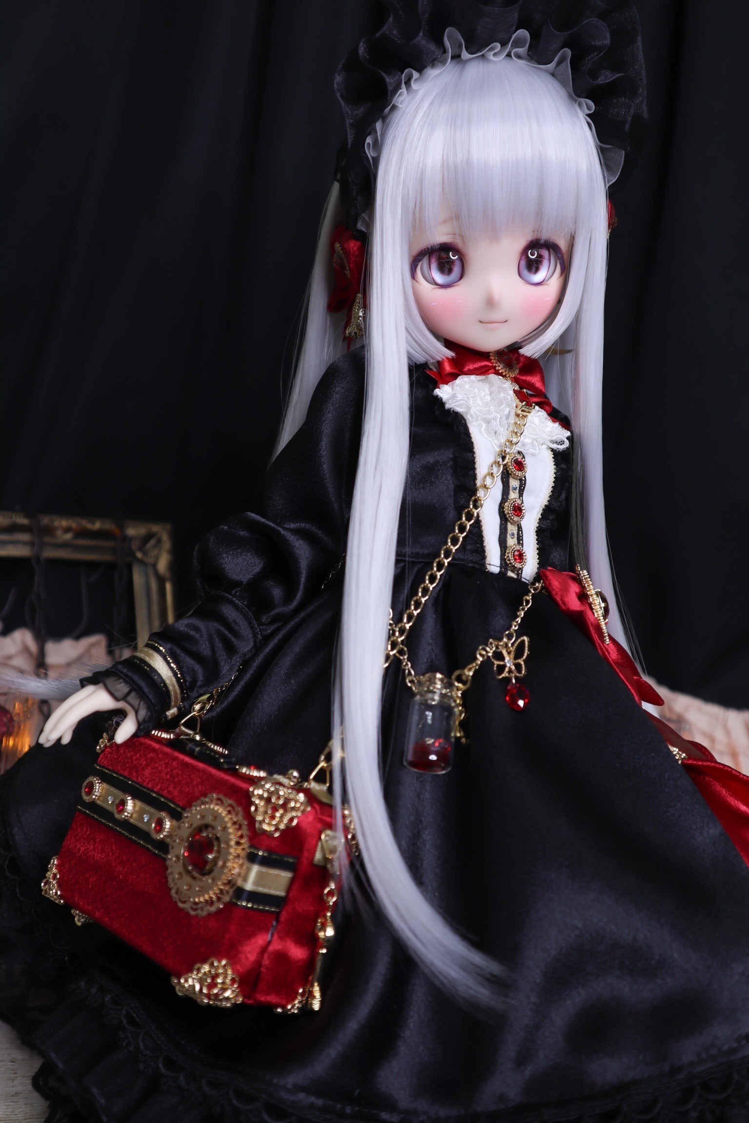 Iris Collect petitⅢ～Eternal Girl～』展 作家制作ワンオフドール